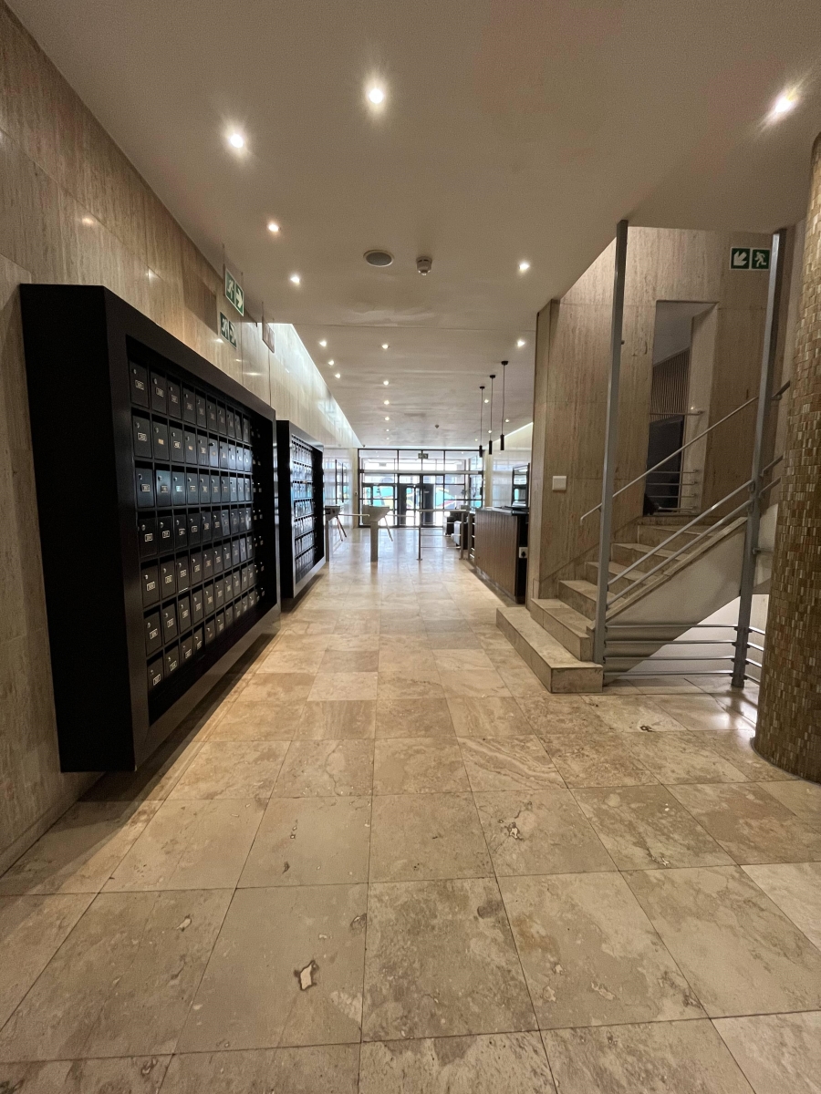To Let 2 Bedroom Property for Rent in Cape Town City Centre Western Cape